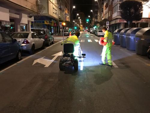 Repintado de la Plaza Quemadero Almeria señalizacion horizontal  villar gestión infraestructuras